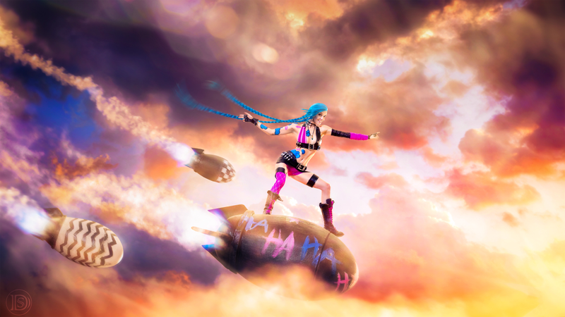 Illustration for article titled Cosplay Superstars Team Up, Eyeballs Are In Danger